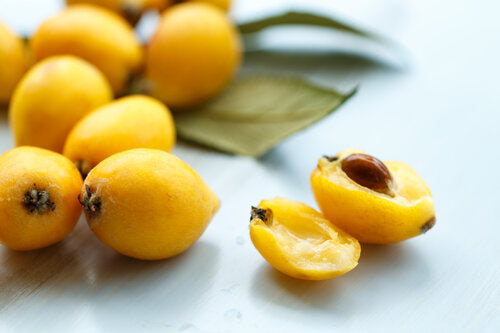 7 DELICIOUS LOQUAT RECIPES | EASY WAYS TO COOK WITH THIS EXOTIC FRUIT THIS SPRING